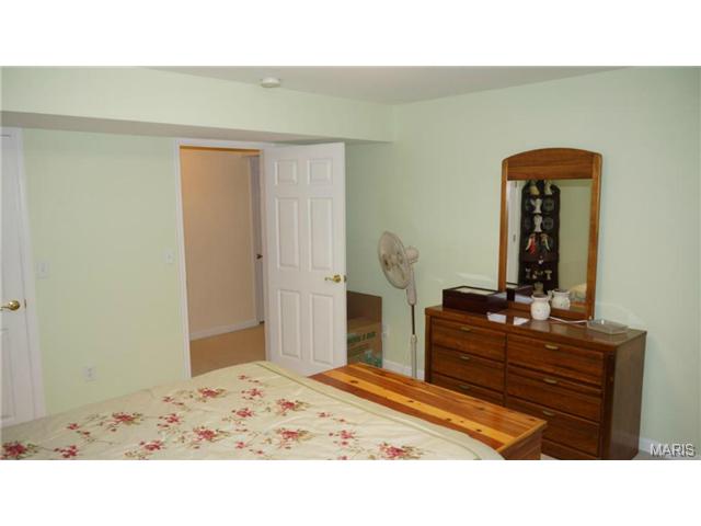 8 Piepers Gln, O'fallon, MO 63366 photo 30