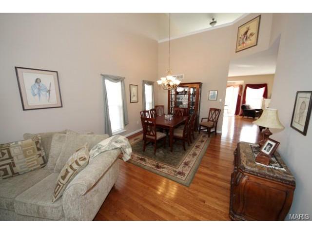 6 Eagle Bluff Ln, Saint Charles, MO 63303 photo 4