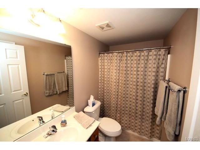 6 Eagle Bluff Ln, Saint Charles, MO 63303 photo 30