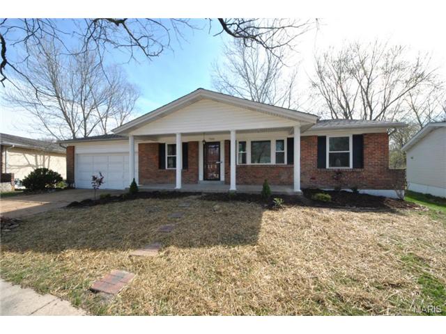 700 Shallowcreek, Ballwin, MO 63021 photo 1