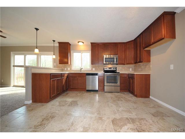 700 Shallowcreek, Ballwin, MO 63021 photo 2