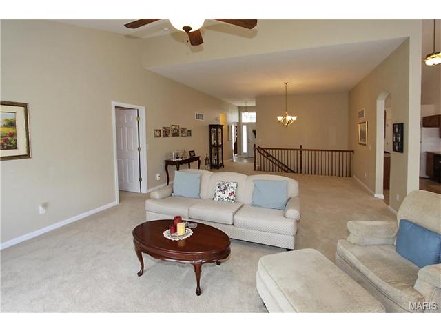 888 Gandolf Way, Eureka, MO 63025 photo 8