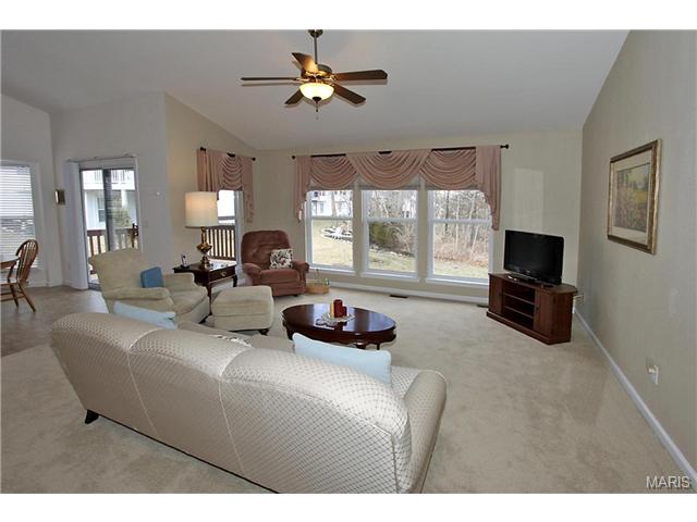 888 Gandolf Way, Eureka, MO 63025 photo 6