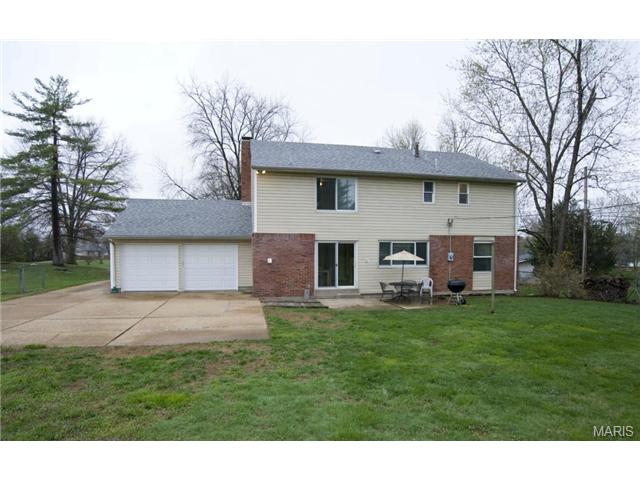 595 Fieldstone Ln, Ballwin, MO 63011 photo 28