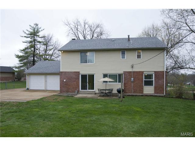 595 Fieldstone Ln, Ballwin, MO 63011 photo 27