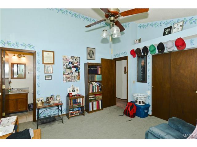 130 Lamplighter Way, O'fallon, MO 63368 photo 6