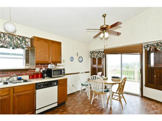 130 Lamplighter Way, O'fallon, MO 63368 photo 3