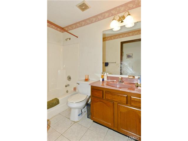 130 Lamplighter Way, O'fallon, MO 63368 photo 10