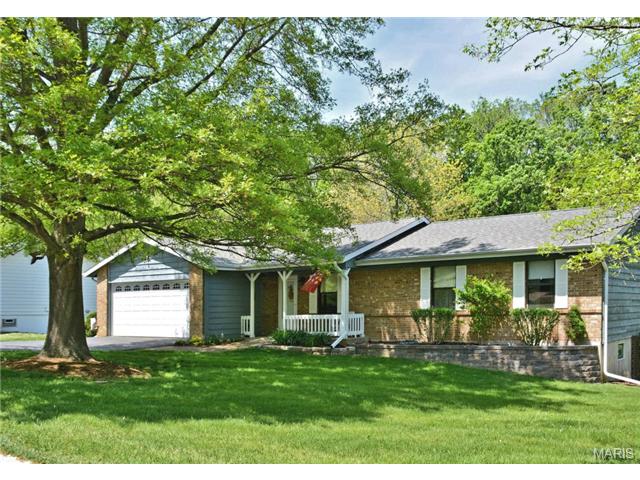 121 Hickory Hl, Eureka, MO 63025 photo 1