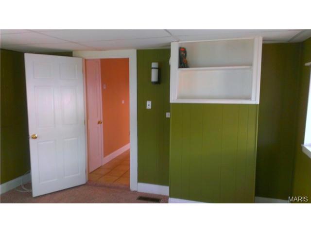 210 W Loretta Ave, Lemay, MO 63125 photo 13