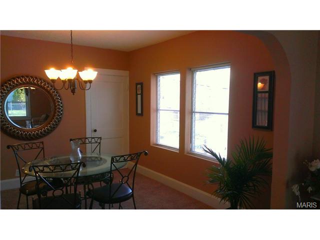 210 W Loretta Ave, Lemay, MO 63125 photo 8