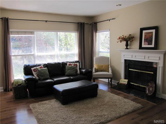182 Cascade Terrace Dr, Ballwin, MO 63021 photo 2