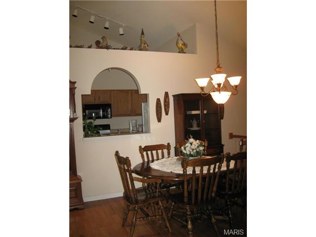 204 Kildare Ct, O'fallon, MO 63366 photo 6