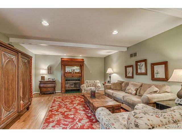 19 Frederick Ln, Glendale, MO 63122 photo 21