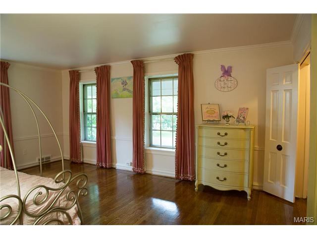 59 Pointer Ln, Ladue, MO 63124 photo 14