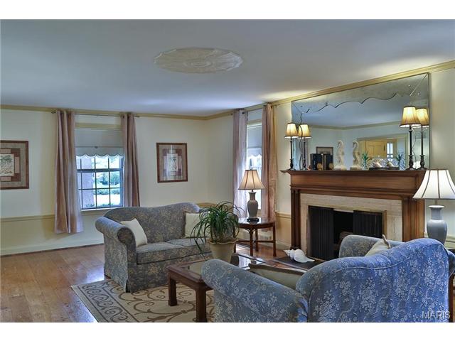 59 Pointer Ln, Ladue, MO 63124 photo 8