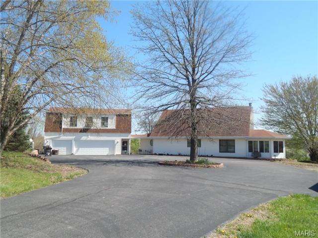30 Dutchman Ln, Weldon Spring, MO 63304 photo 5