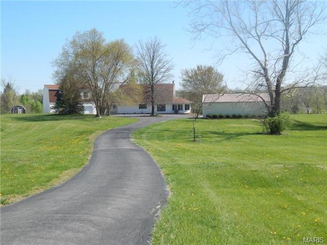 30 Dutchman Ln, Weldon Spring, MO 63304 photo 7