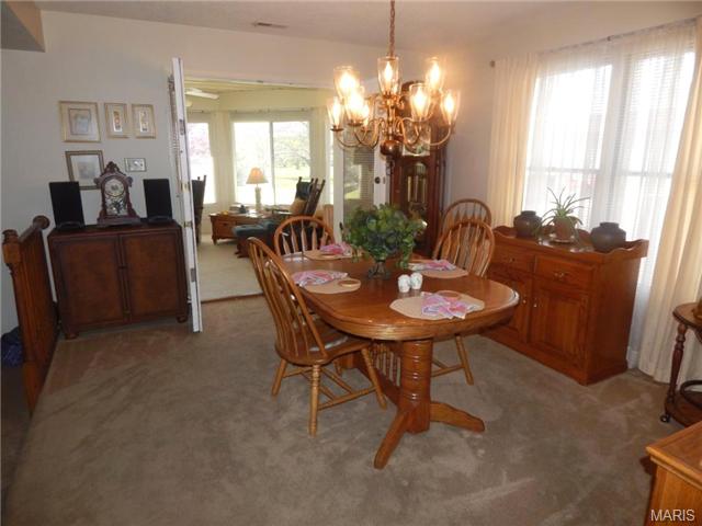 30 Dutchman Ln, Weldon Spring, MO 63304 photo 13