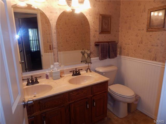 30 Dutchman Ln, Weldon Spring, MO 63304 photo 22