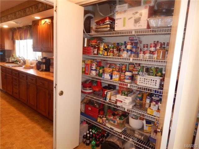 30 Dutchman Ln, Weldon Spring, MO 63304 photo 12