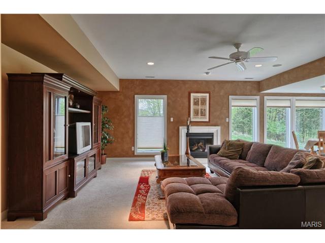 5439 Guinevere, Weldon Spring, MO 63304 photo 27