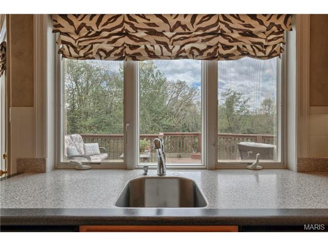 5439 Guinevere, Weldon Spring, MO 63304 photo 22
