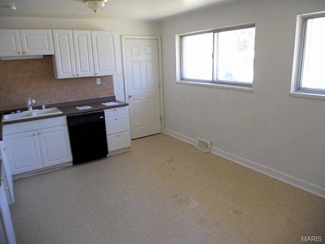 1747 Beecher Dr, Saint Louis, MO 63136 photo 5