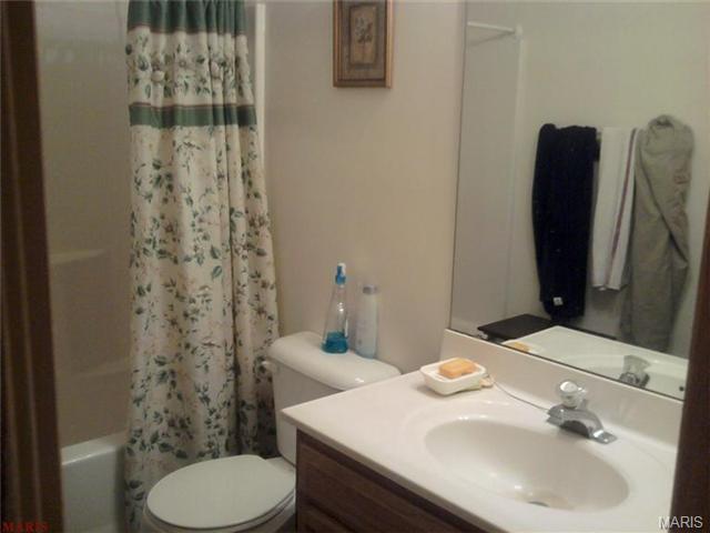 6307 Dardanella Ave, Pine Lawn, MO 63121 photo 10