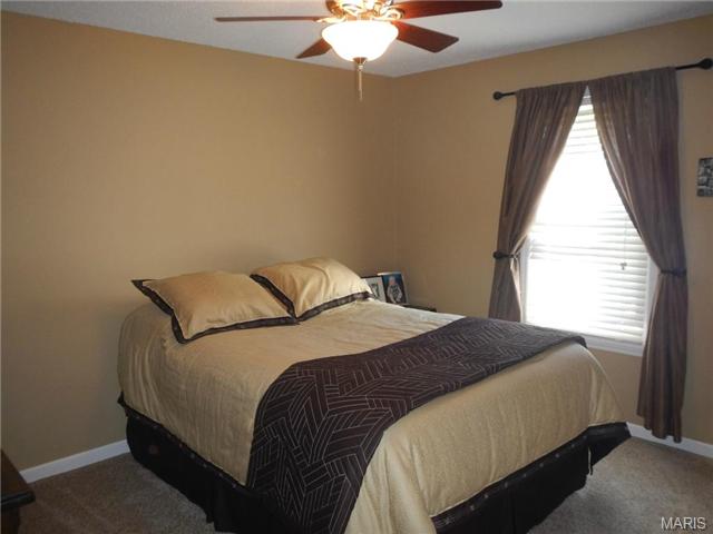410 Feise Rd, O'fallon, MO 63368 photo 13