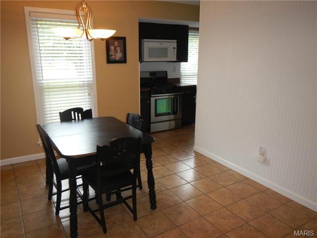410 Feise Rd, O'fallon, MO 63368 photo 11