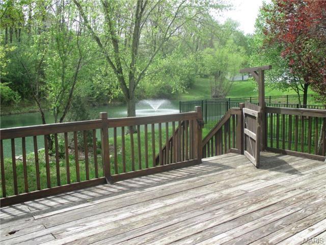 1406 Pepperdine Ct, Ballwin, MO 63021 photo 19