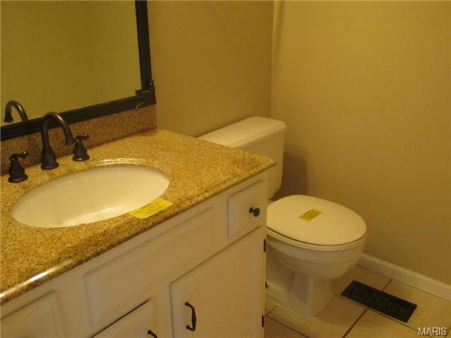 1406 Pepperdine Ct, Ballwin, MO 63021 photo 6