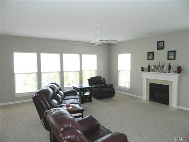 522 Rascal Xing, O'fallon, MO 63366 photo 5