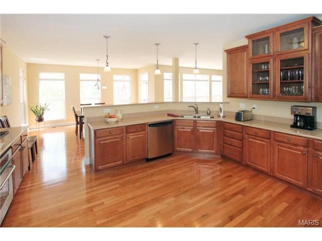 400 Fox Run Dr, O'fallon, MO 63368 photo 3