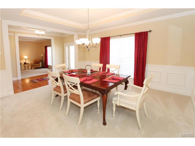 400 Fox Run Dr, O'fallon, MO 63368 photo 5