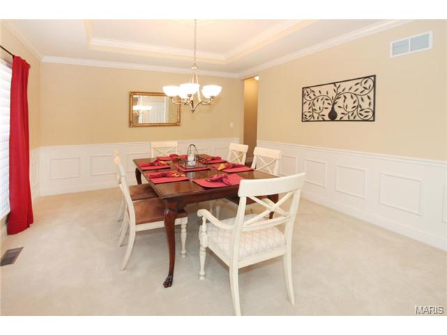 400 Fox Run Dr, O'fallon, MO 63368 photo 12