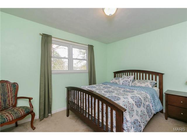 1004 Saint Matthew, O'fallon, MO 63366 photo 16