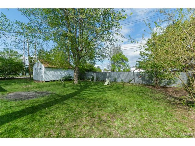 1004 Saint Matthew, O'fallon, MO 63366 photo 33