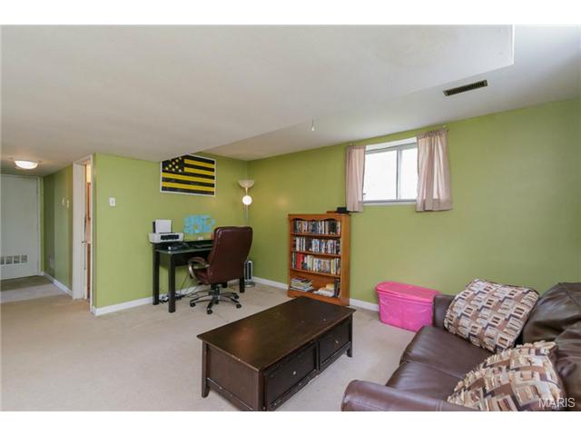 1004 Saint Matthew, O'fallon, MO 63366 photo 25