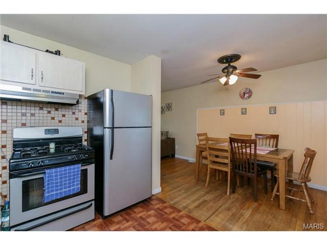 1004 Saint Matthew, O'fallon, MO 63366 photo 9
