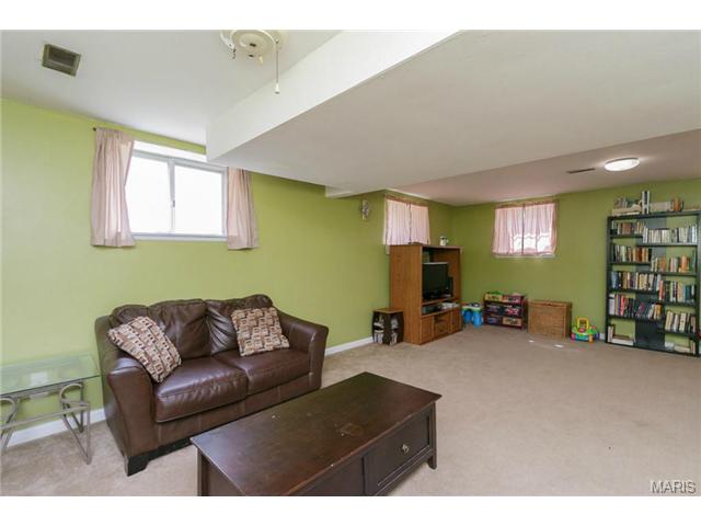 1004 Saint Matthew, O'fallon, MO 63366 photo 27