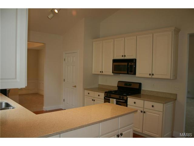 781 Thunder Hl, O'fallon, MO 63368 photo 8