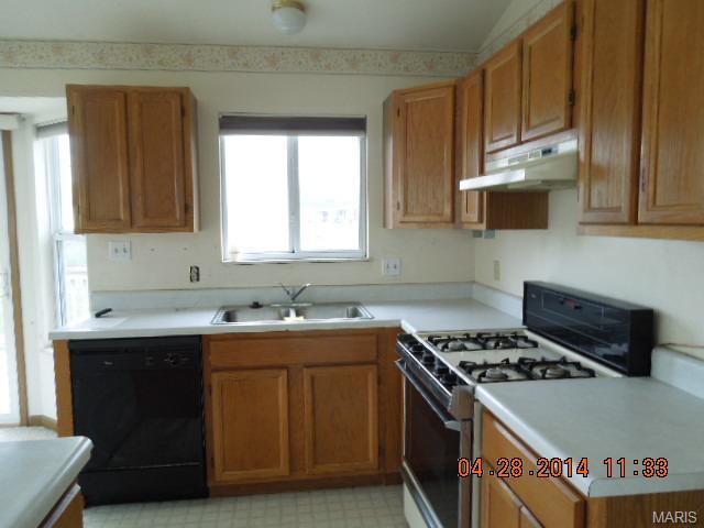 131 E Towerwood, O'fallon, MO 63366 photo 4