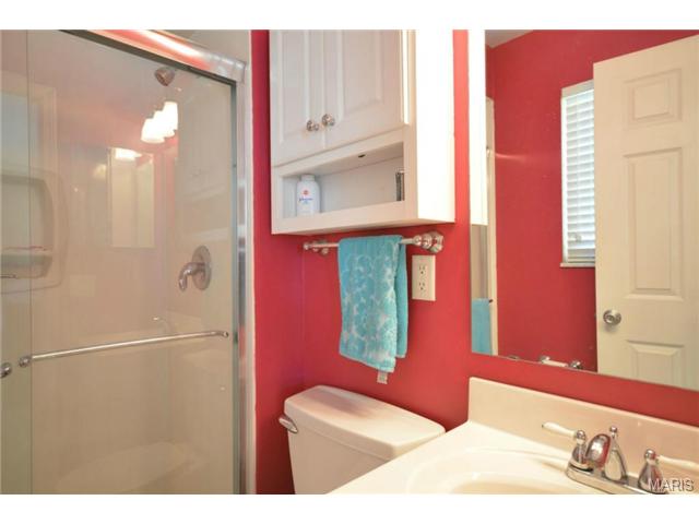 802 Longview Dr, Saint Charles, MO 63301 photo 13