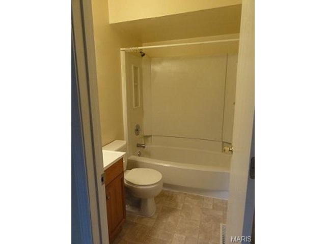 6 Megans Ct, O'fallon, MO 63366 photo 10