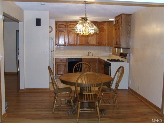 1015 Rose Hl, Ellisville, MO 63021 photo 17