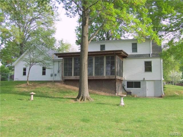 1015 Rose Hl, Ellisville, MO 63021 photo 2