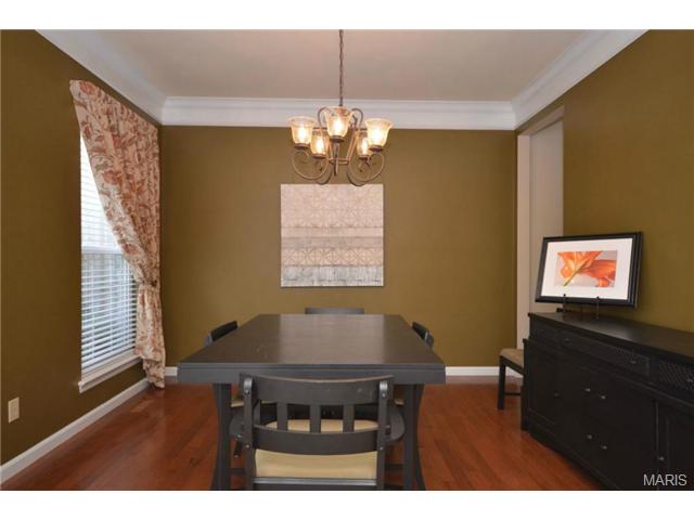 412 Copper Tree Trl, O'fallon, MO 63368 photo 8