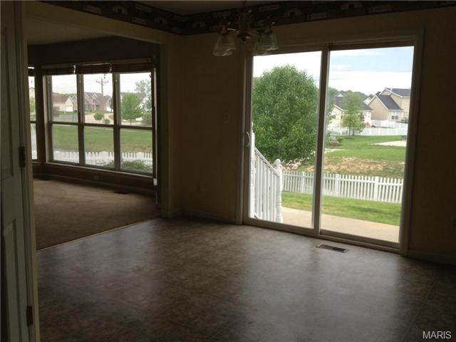 65 Brimstone Cor, O'fallon, MO 63366 photo 2